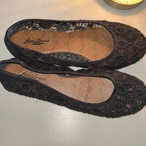 Never worn lucky brand navy lace flats size 8.5